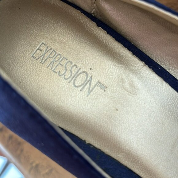👛 (ANY 2/$25) EXPRESSION Florenz Blu 4.25” Open Toe Heels - Picture 6 of 8